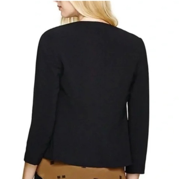 WILFRED | Aritzia Equis Cropped Open-Front Crepe Black Blazer Jacket (Size 6) - Picture 2 of 8